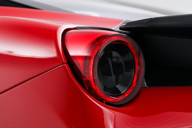 2020 Ferrari 488 PISTA