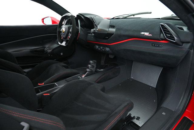 2020 Ferrari 488 PISTA