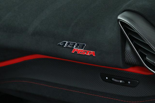 2020 Ferrari 488 PISTA