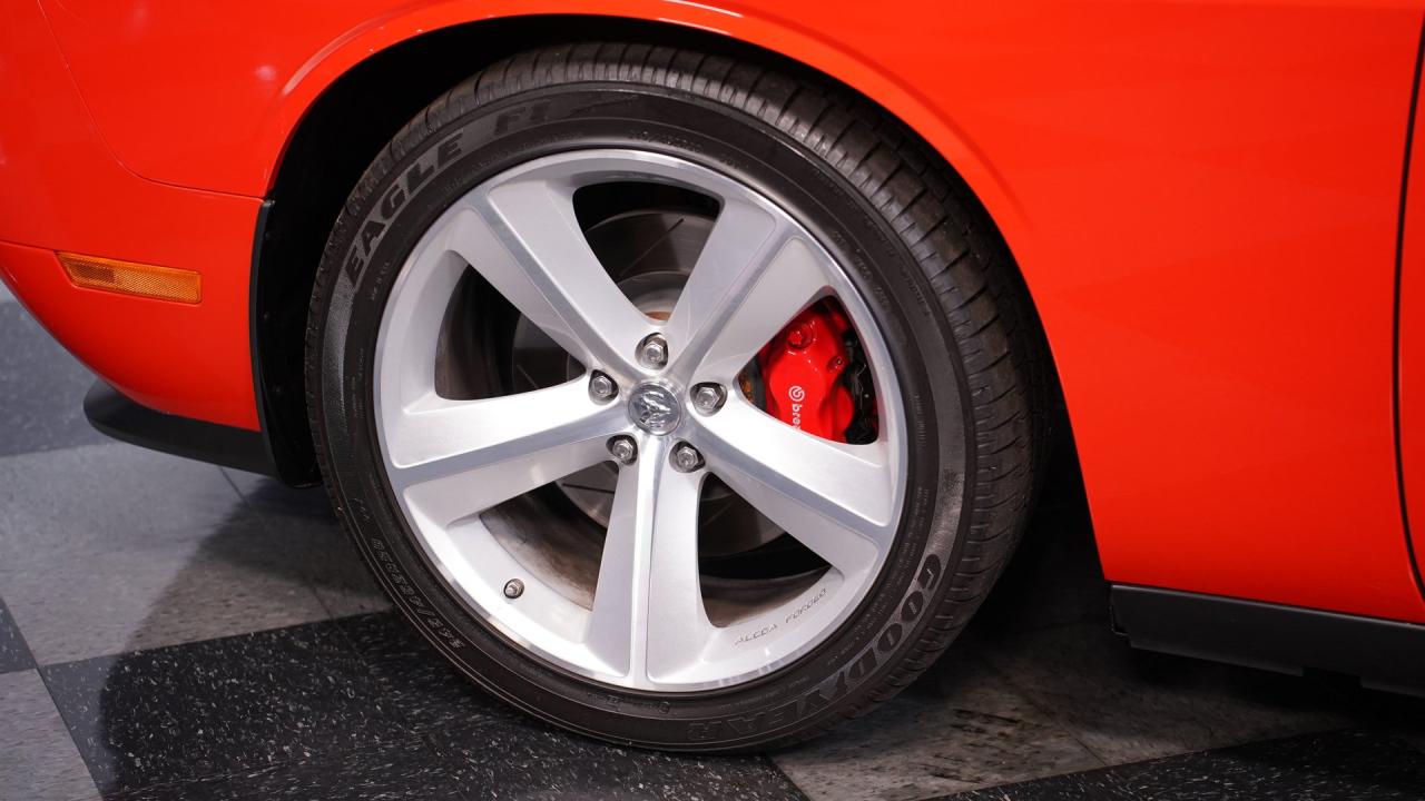 2008 Dodge Challenger SRT-8 First Edition