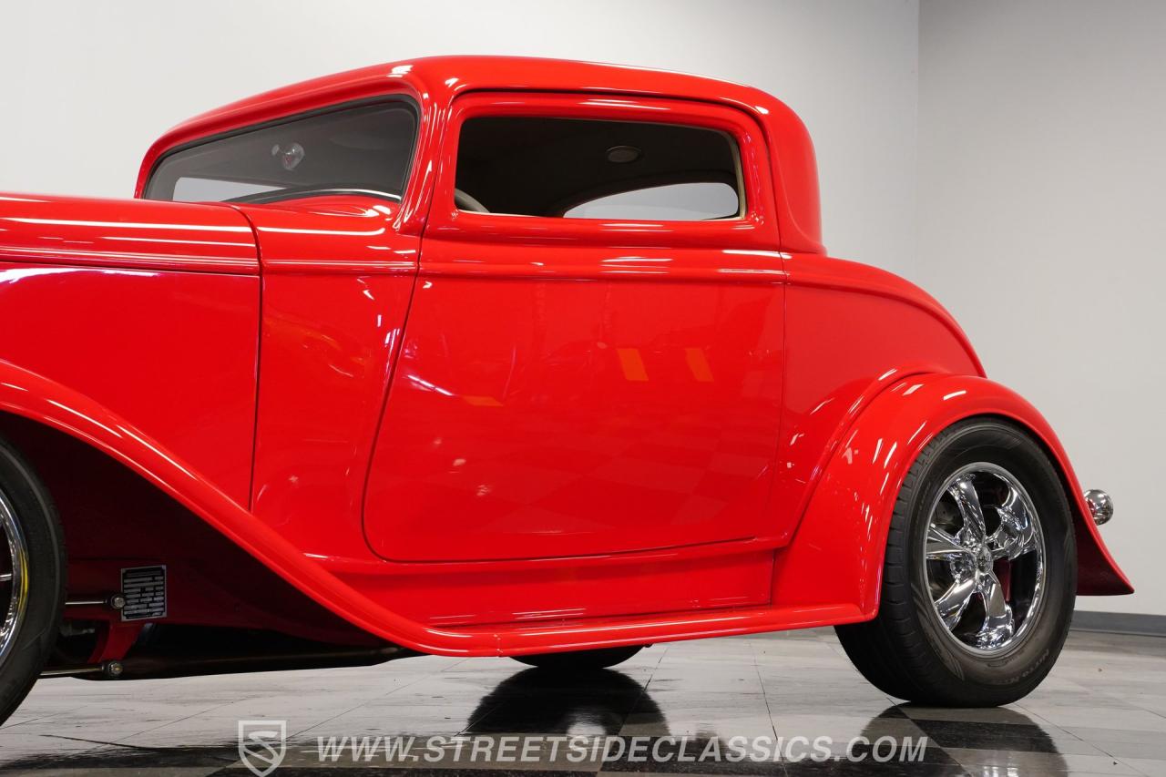 1932 Ford 3-Window Coupe