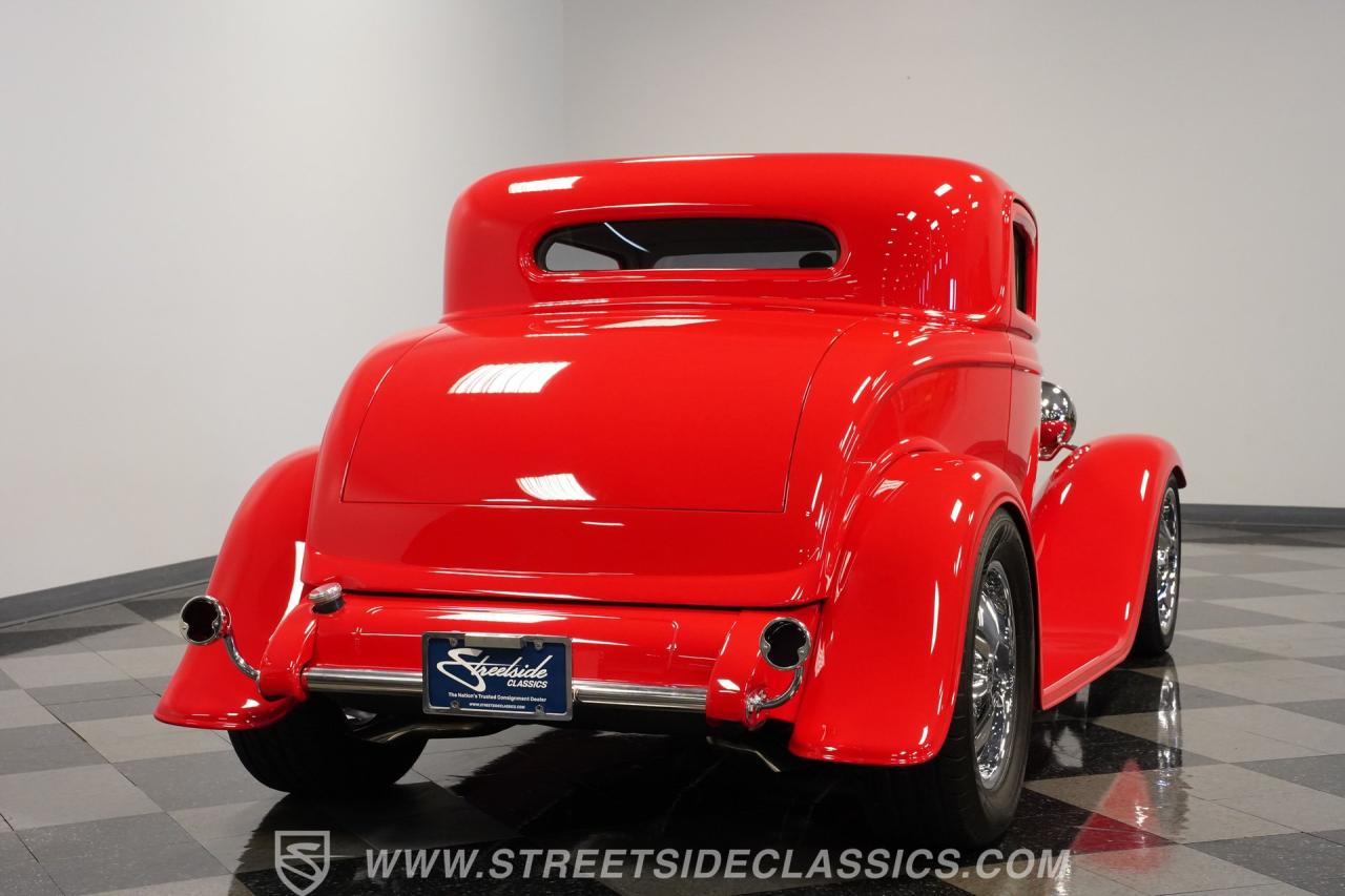 1932 Ford 3-Window Coupe