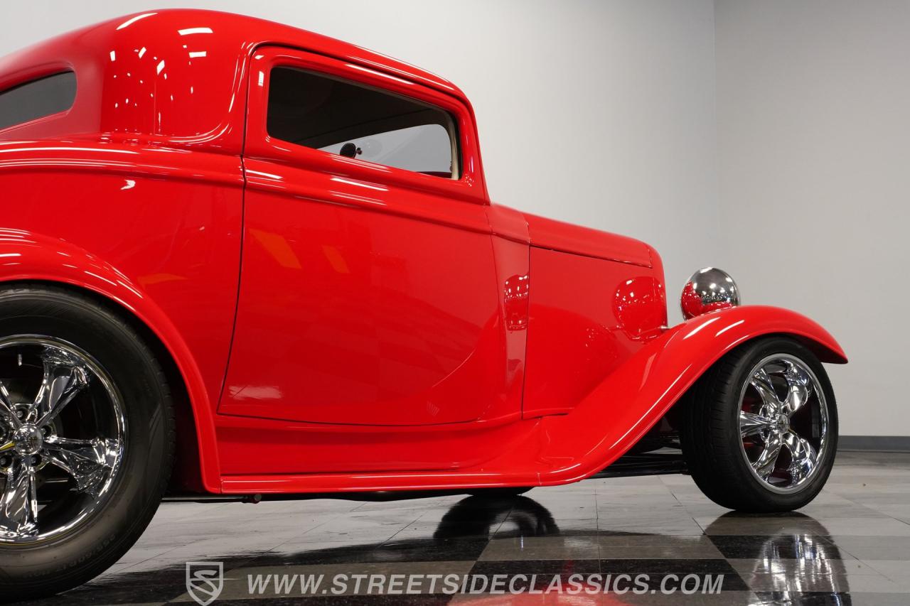 1932 Ford 3-Window Coupe