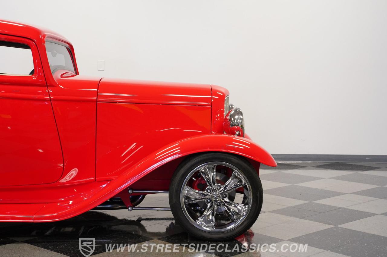 1932 Ford 3-Window Coupe