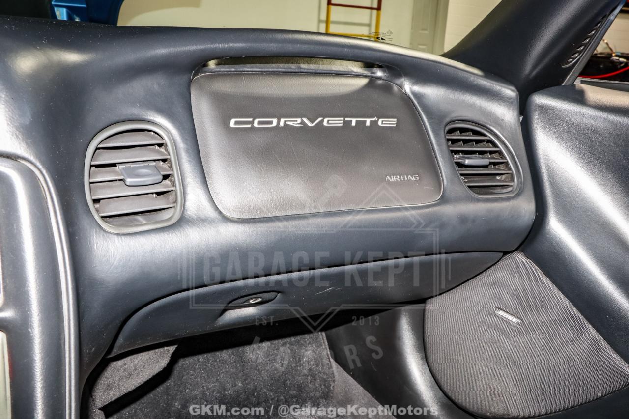 2003 Chevrolet Corvette