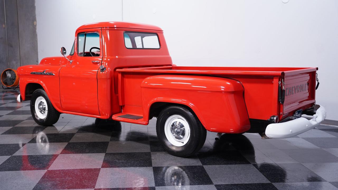 1958 Chevrolet Apache 3200 Stepside