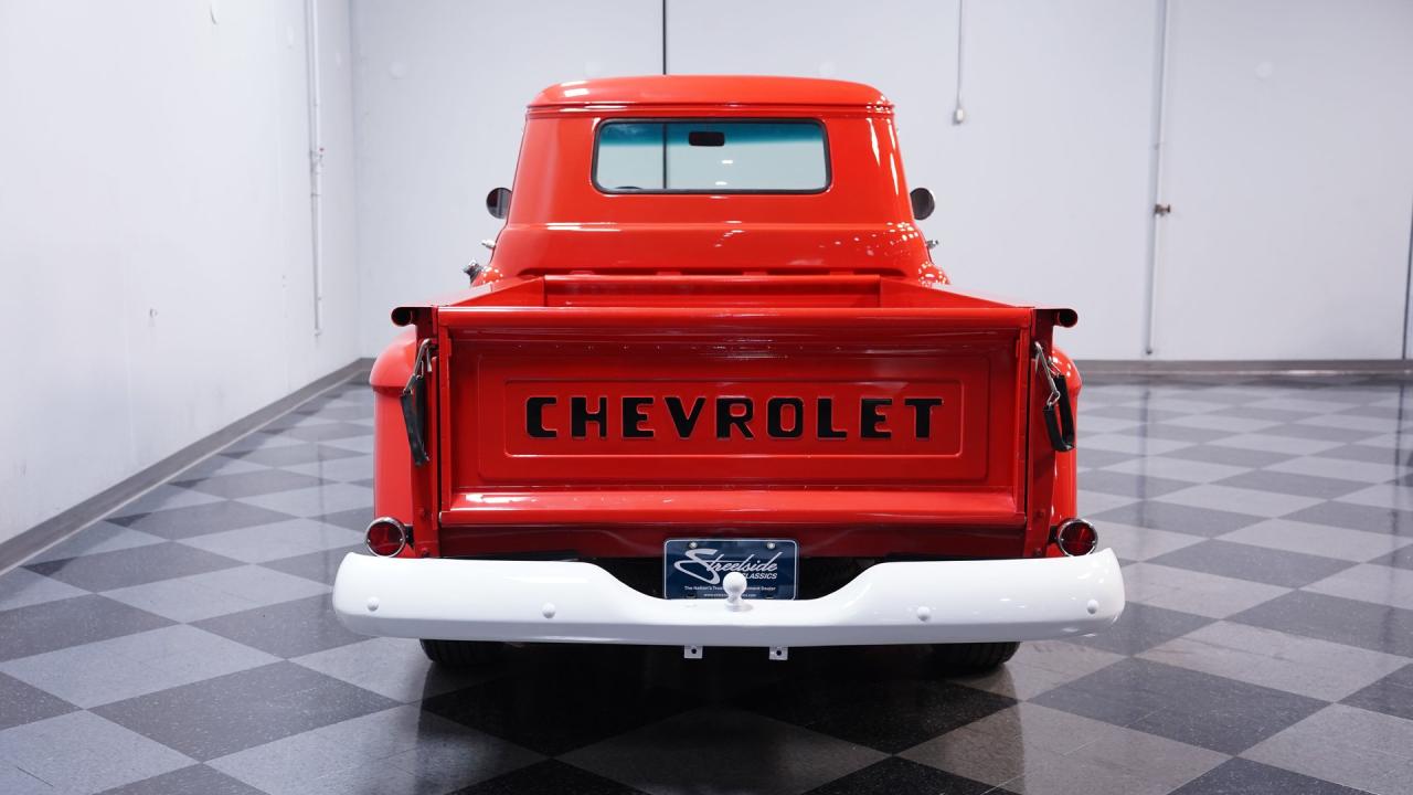 1958 Chevrolet Apache 3200 Stepside