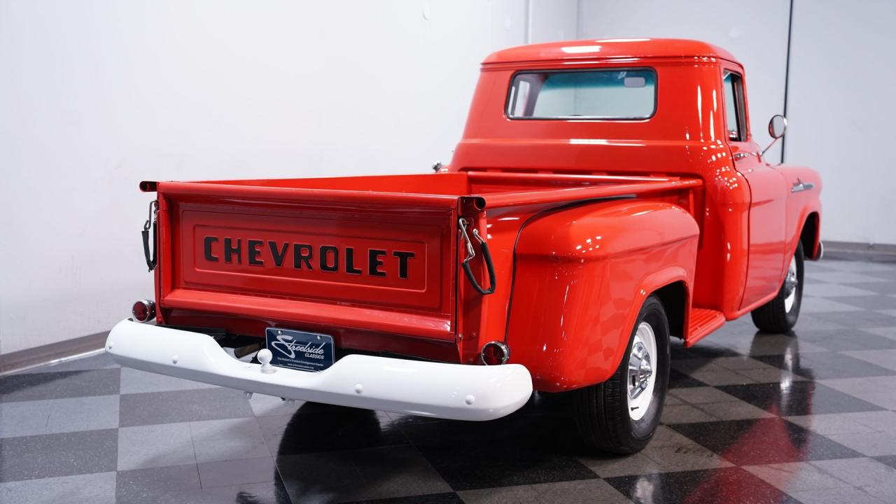 1958 Chevrolet Apache 3200 Stepside