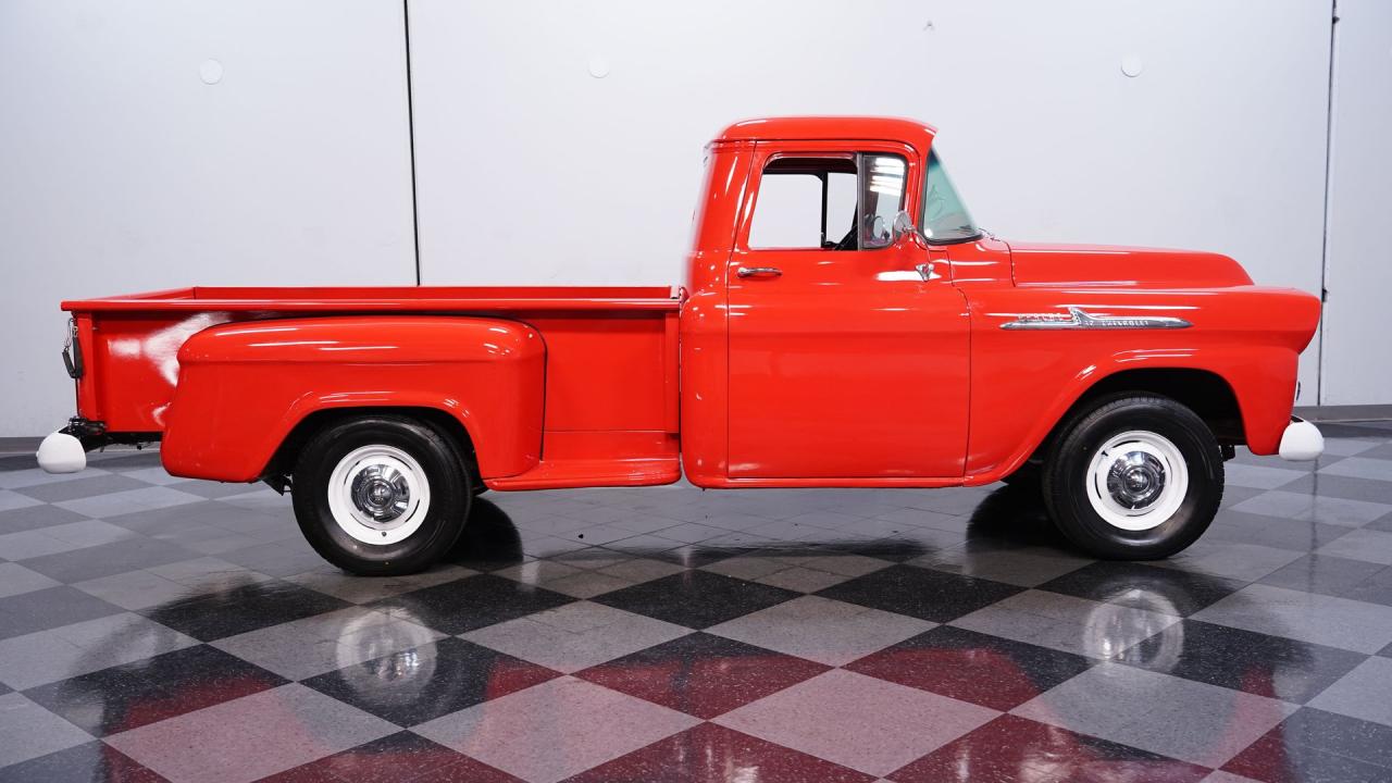 1958 Chevrolet Apache 3200 Stepside