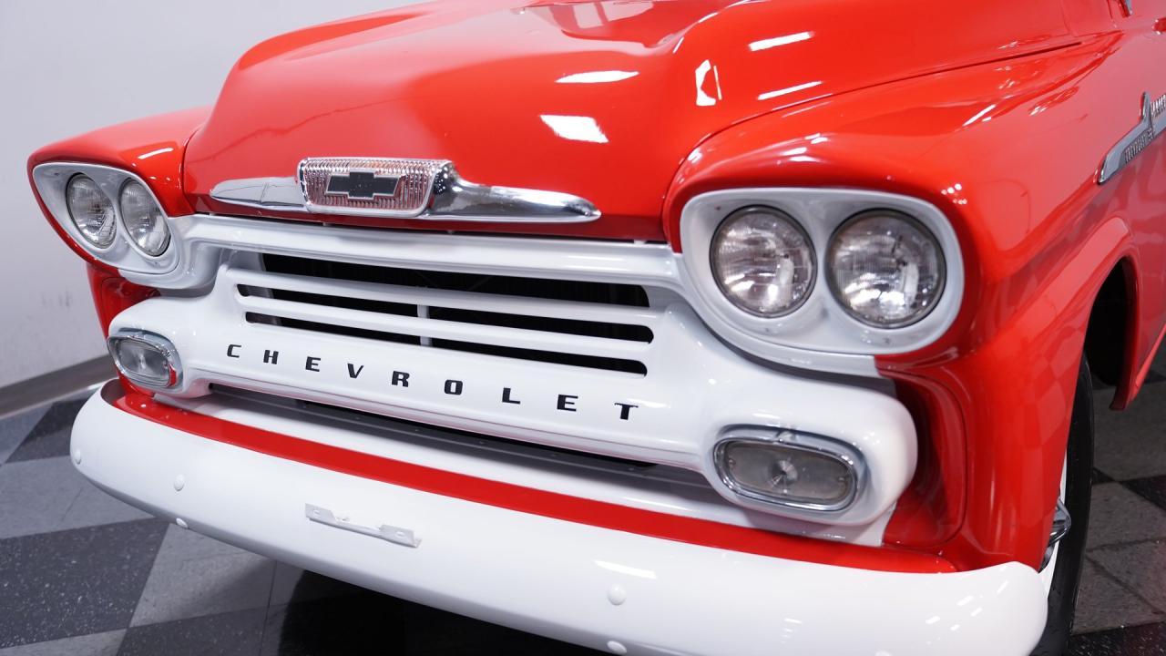 1958 Chevrolet Apache 3200 Stepside