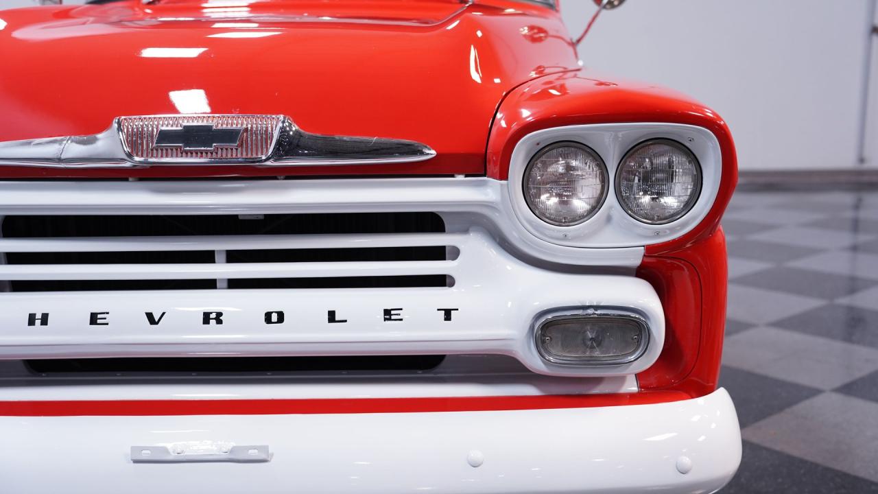 1958 Chevrolet Apache 3200 Stepside