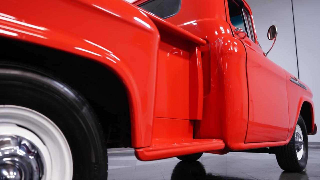 1958 Chevrolet Apache 3200 Stepside