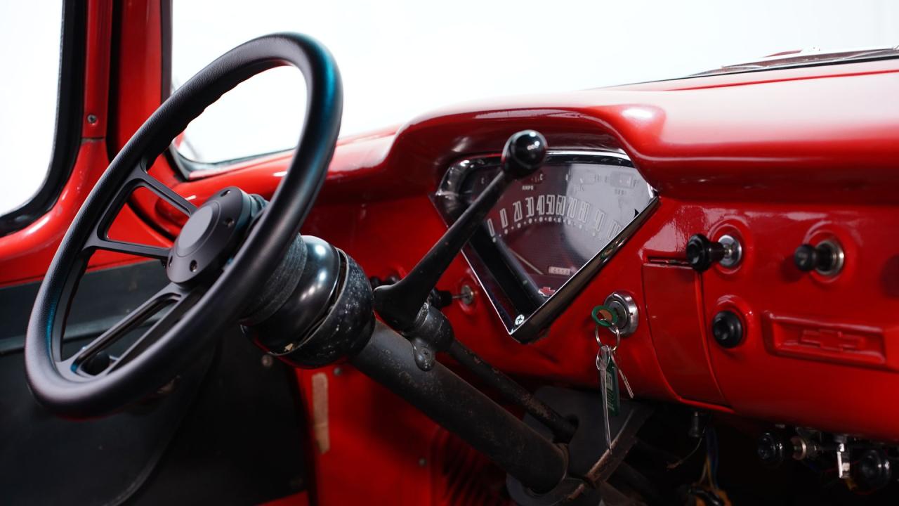 1958 Chevrolet Apache 3200 Stepside