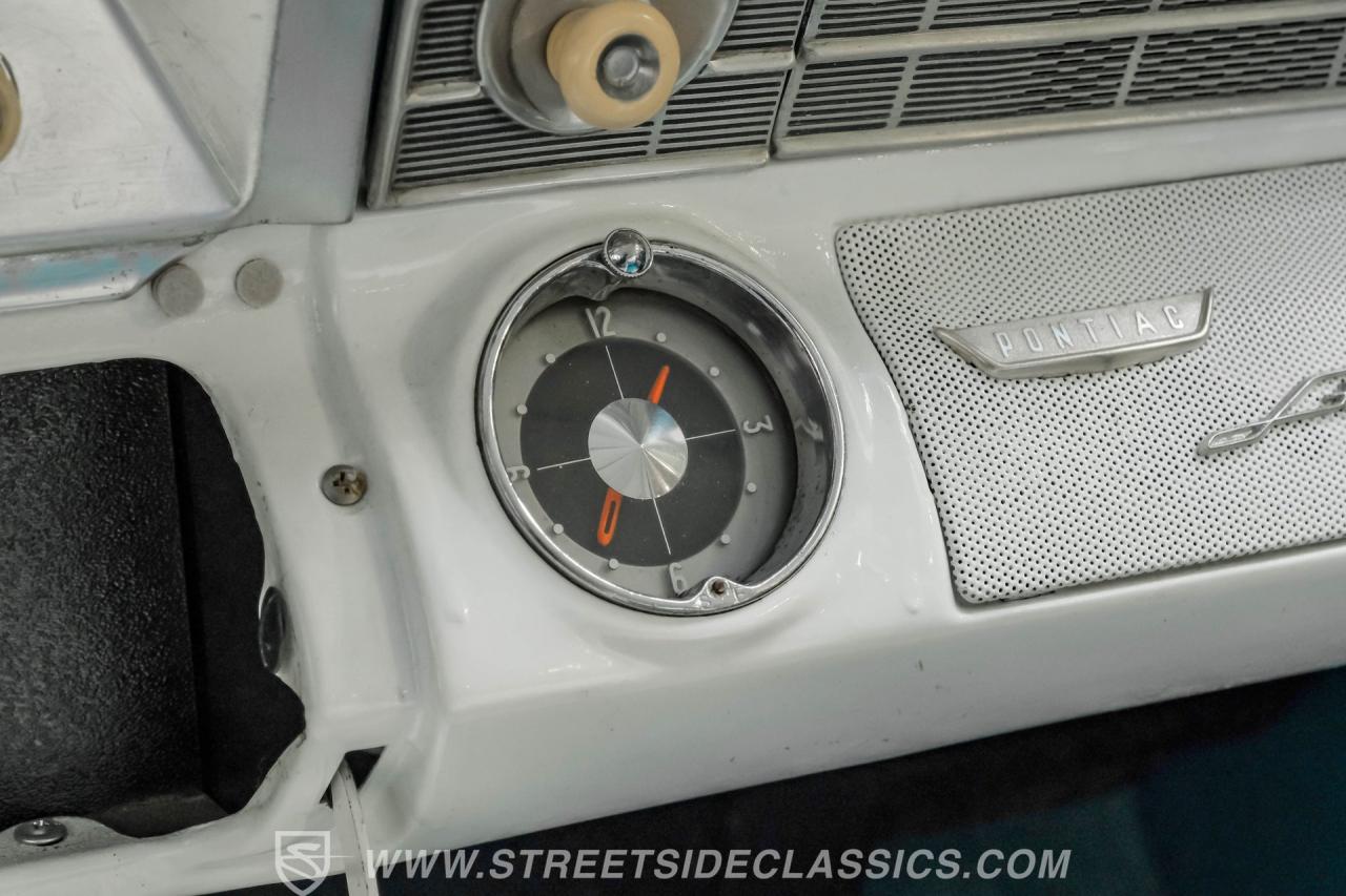 1956 Pontiac Star Chief Custom Safari