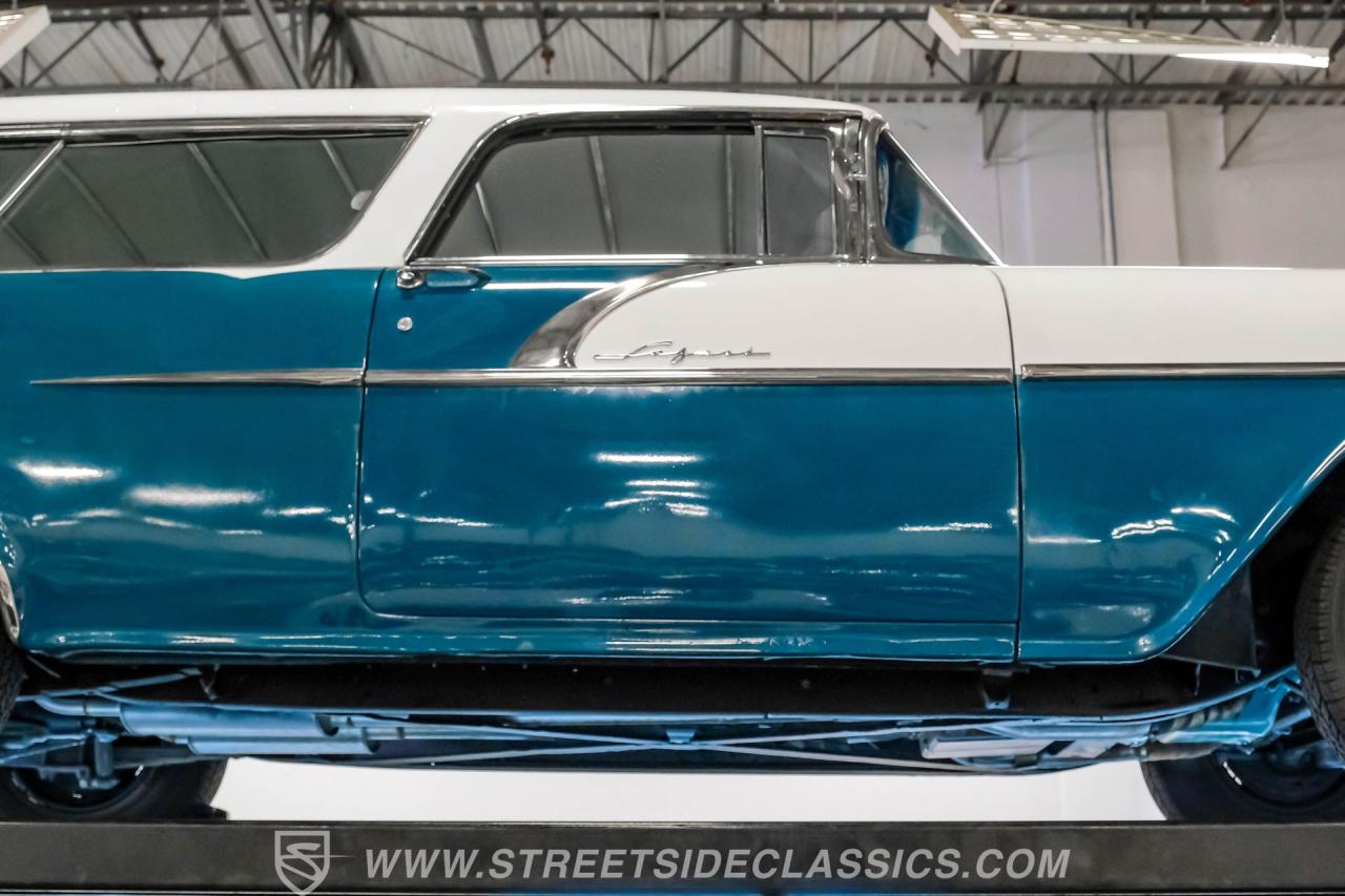 1956 Pontiac Star Chief Custom Safari