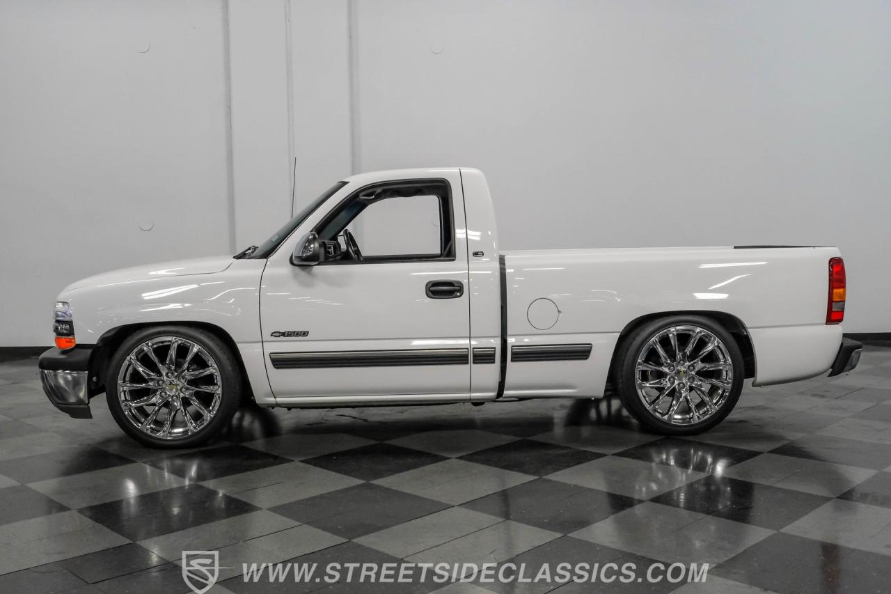 2000 Chevrolet Silverado 1500 LS