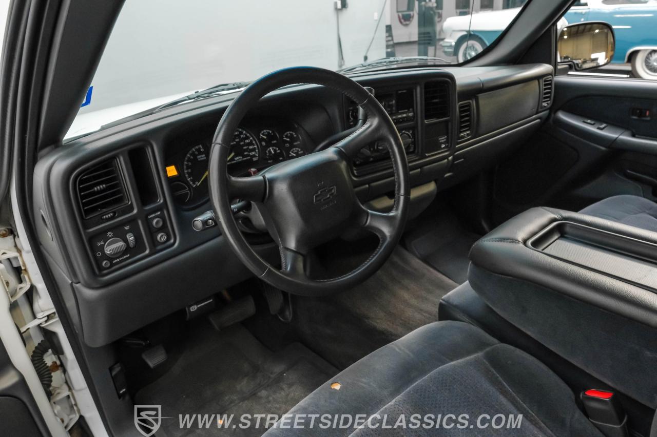 2000 Chevrolet Silverado 1500 LS