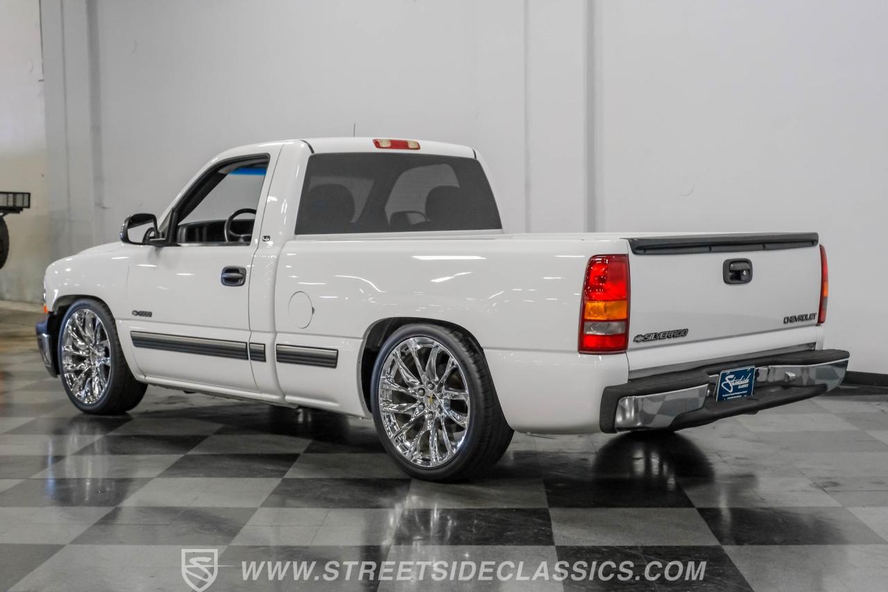 2000 Chevrolet Silverado 1500 LS