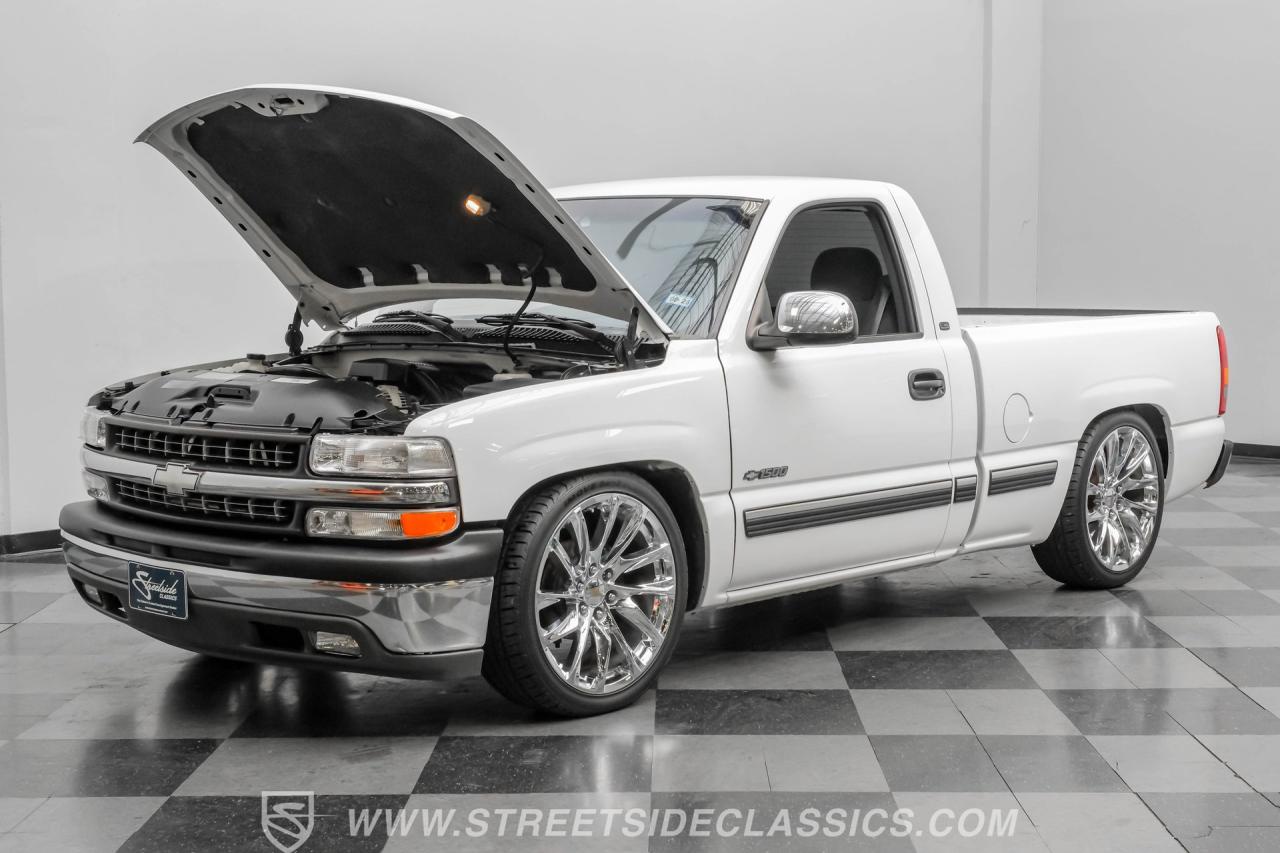 2000 Chevrolet Silverado 1500 LS