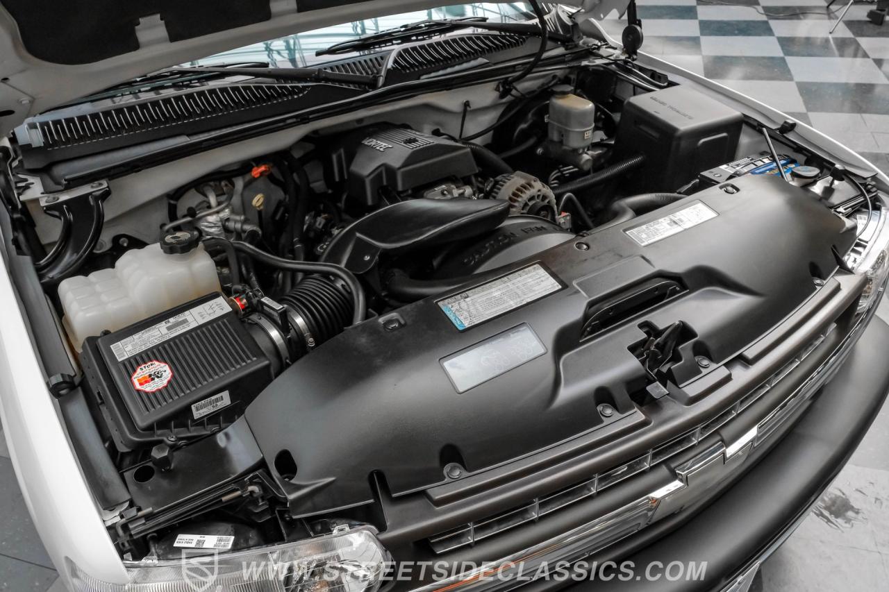 2000 Chevrolet Silverado 1500 LS