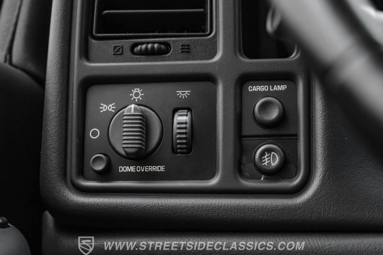 2000 Chevrolet Silverado 1500 LS