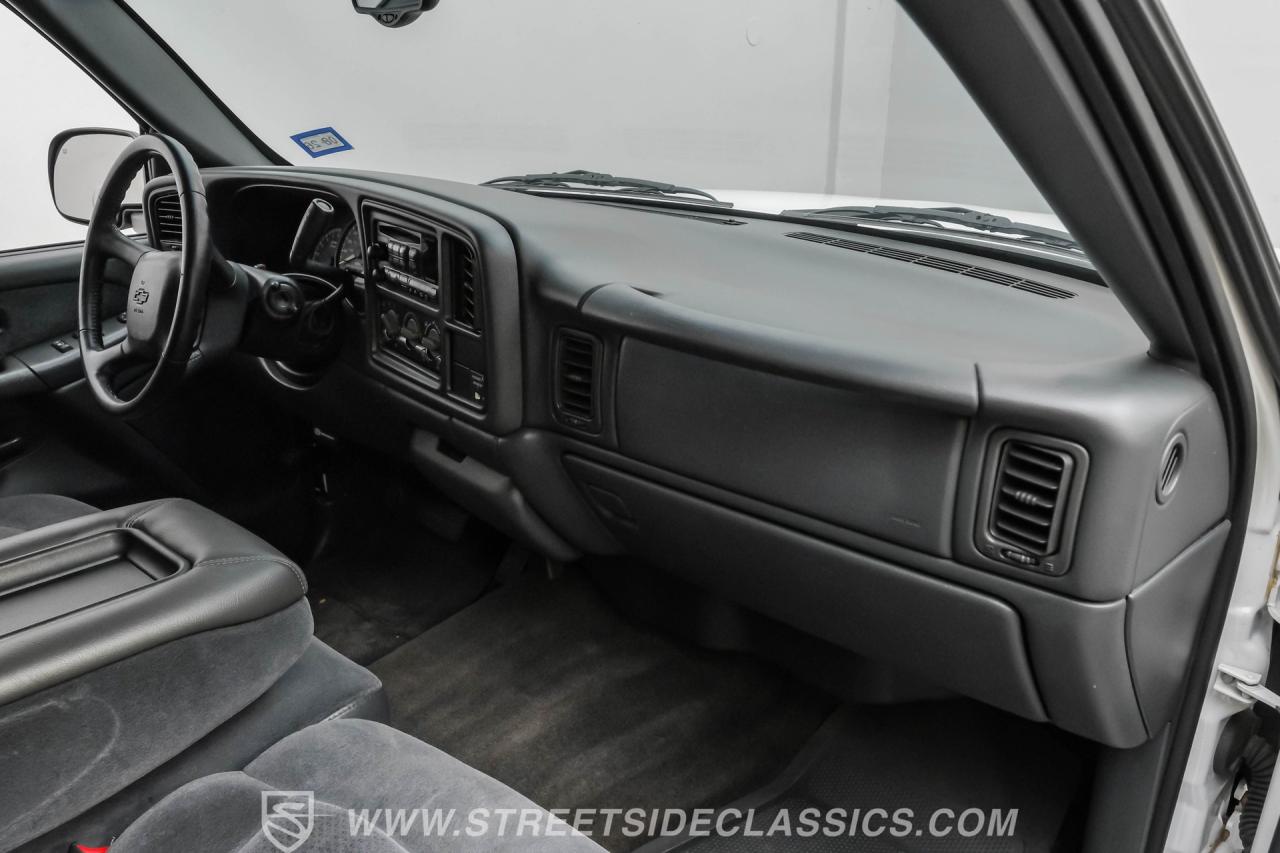 2000 Chevrolet Silverado 1500 LS