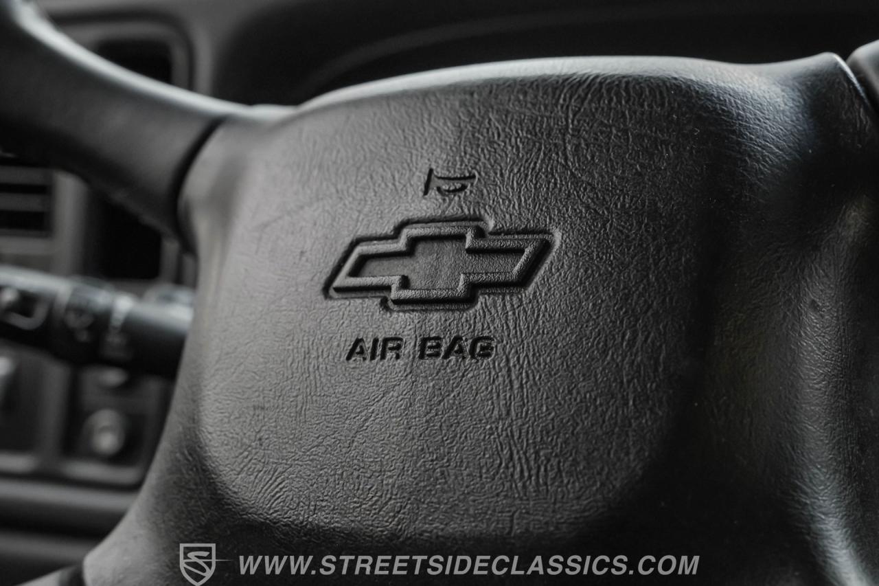 2000 Chevrolet Silverado 1500 LS