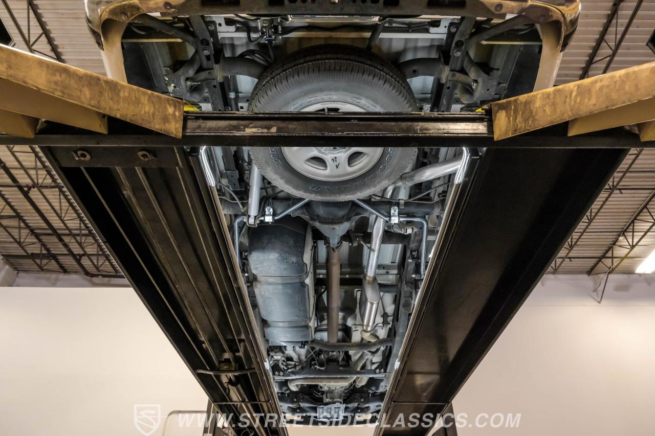 2000 Chevrolet Silverado 1500 LS