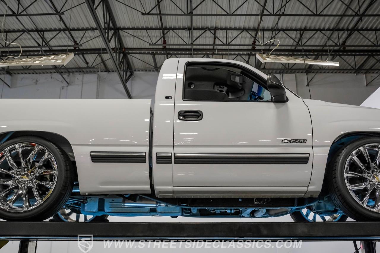 2000 Chevrolet Silverado 1500 LS