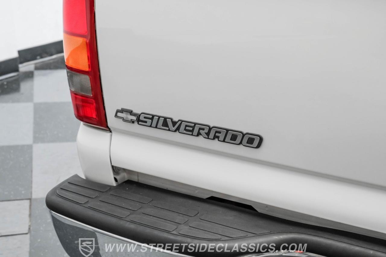 2000 Chevrolet Silverado 1500 LS