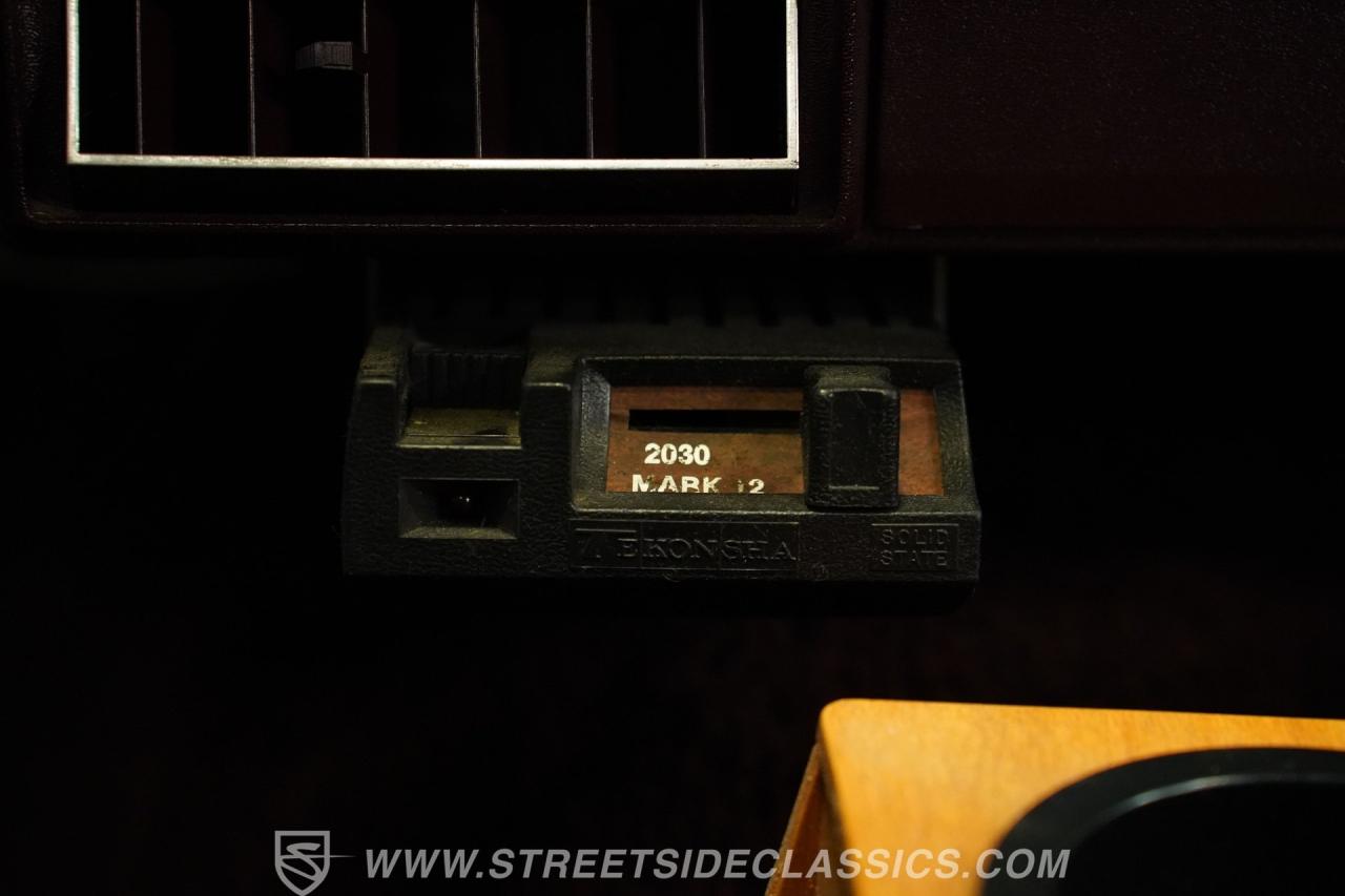 1988 Jeep Grand Wagoneer