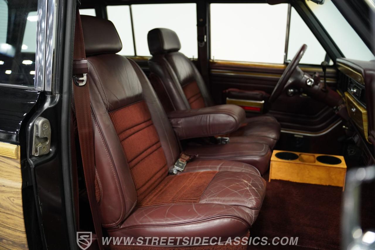 1988 Jeep Grand Wagoneer