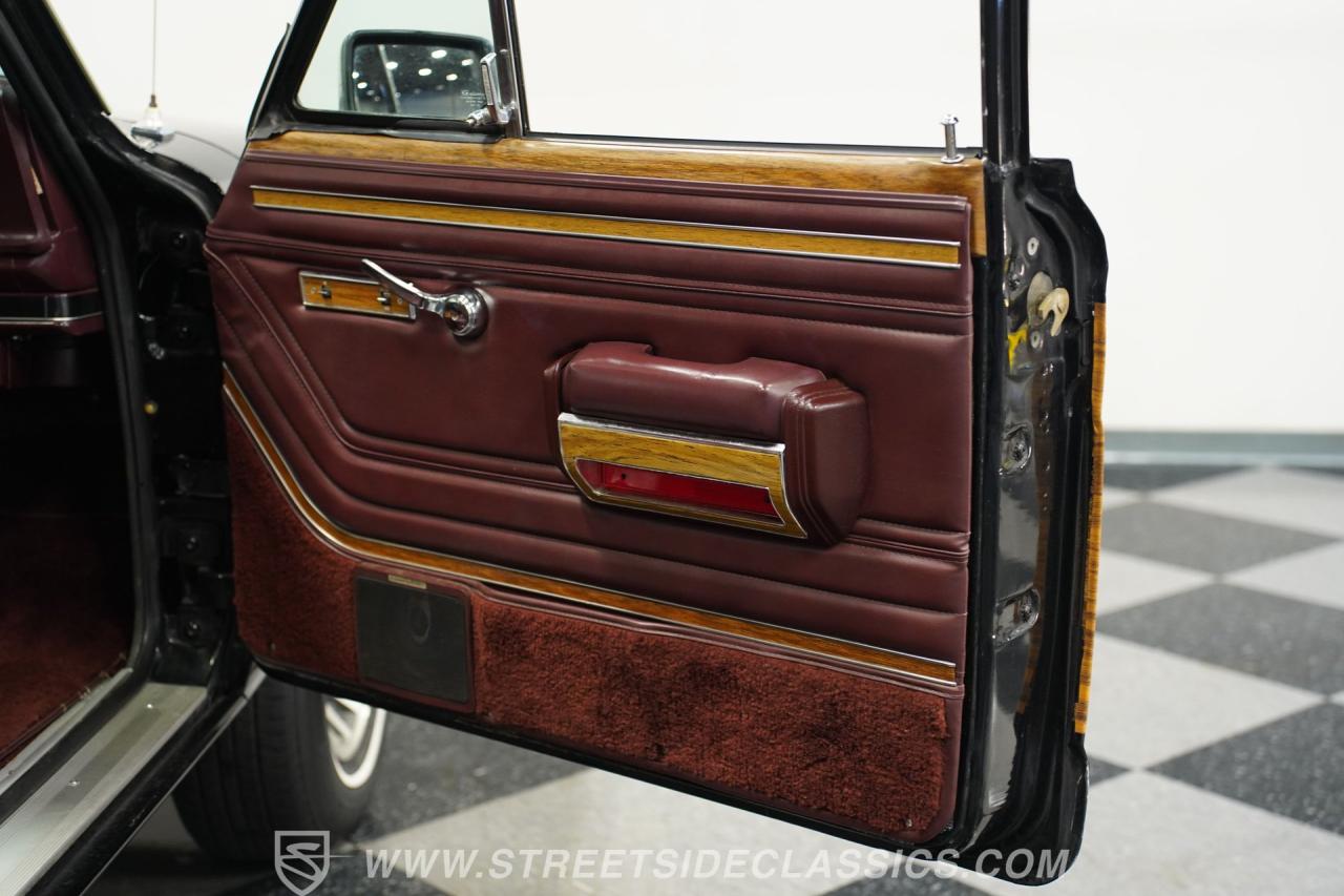 1988 Jeep Grand Wagoneer