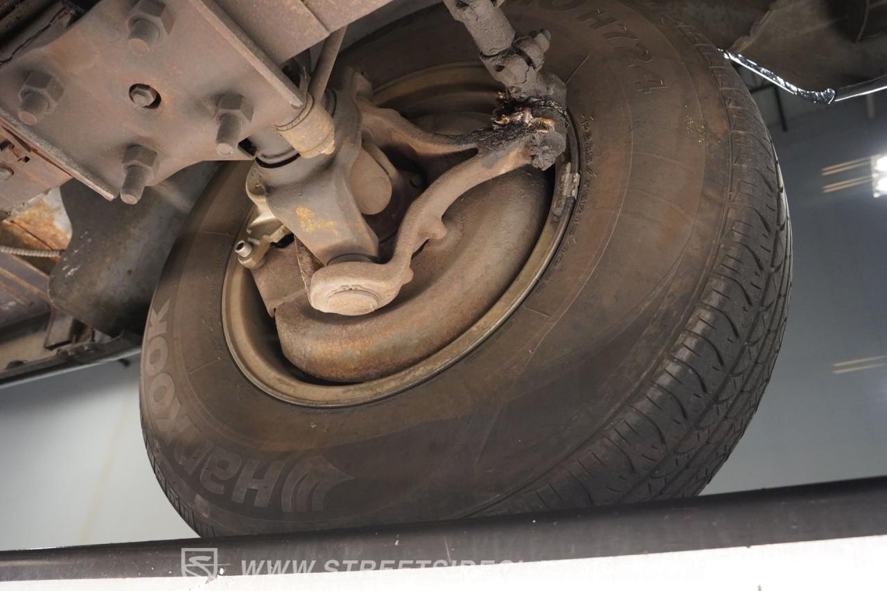 1988 Jeep Grand Wagoneer