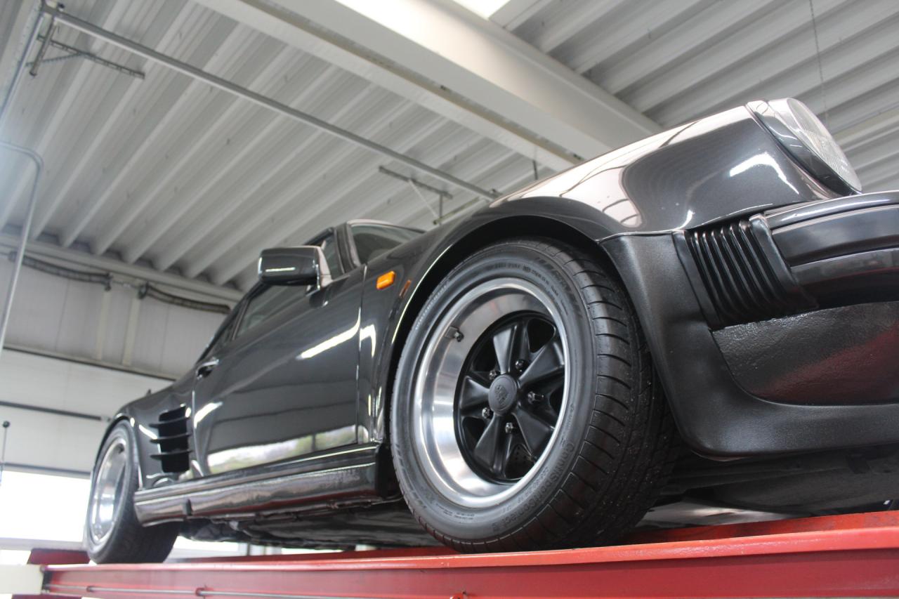 1986 Porsche 930 Turbo &ldquo; ,,Exclusive&rdquo;-Wunsche&rdquo;