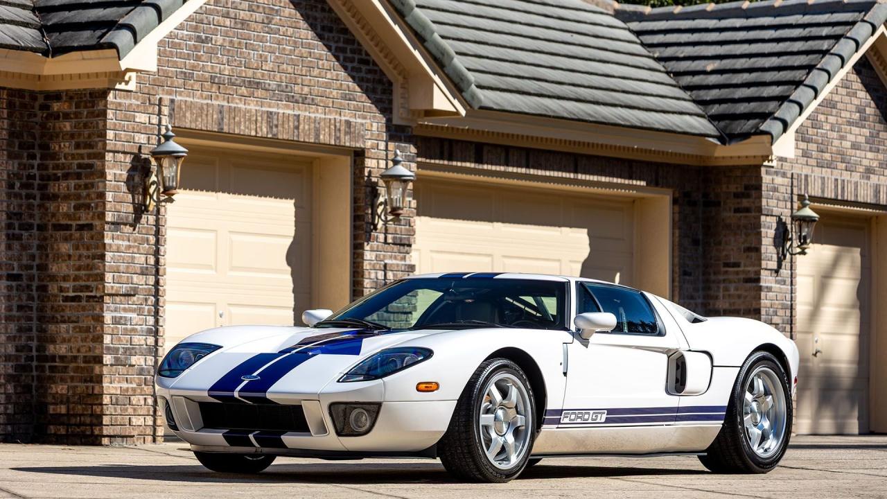 2005 Ford GT