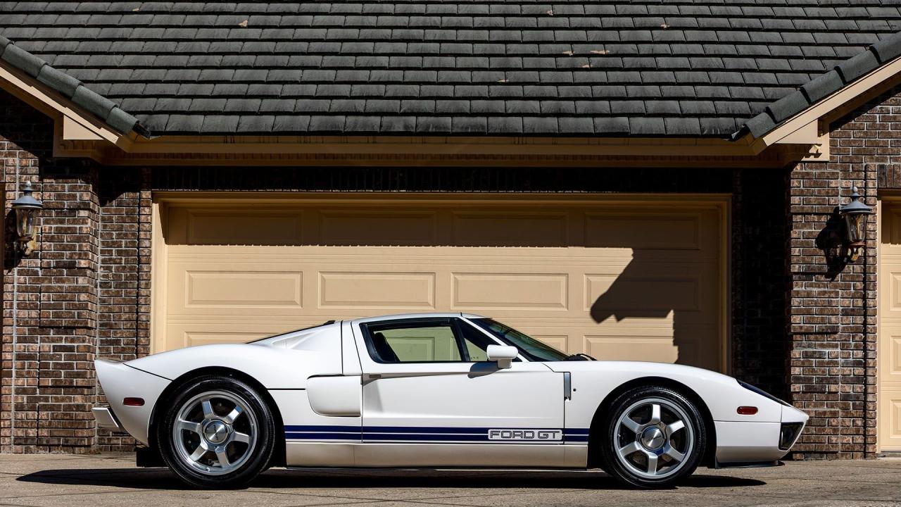 2005 Ford GT