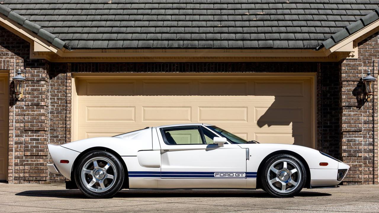 2005 Ford GT