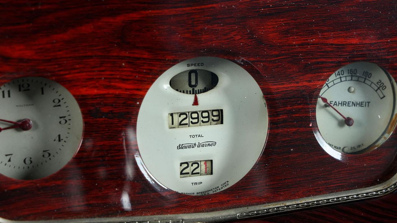 1929 Stearns-Knight J8-90 Seven-Passenger Touring