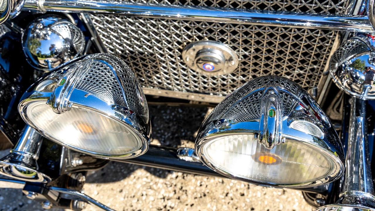 1929 Stearns-Knight J8-90 Seven-Passenger Touring