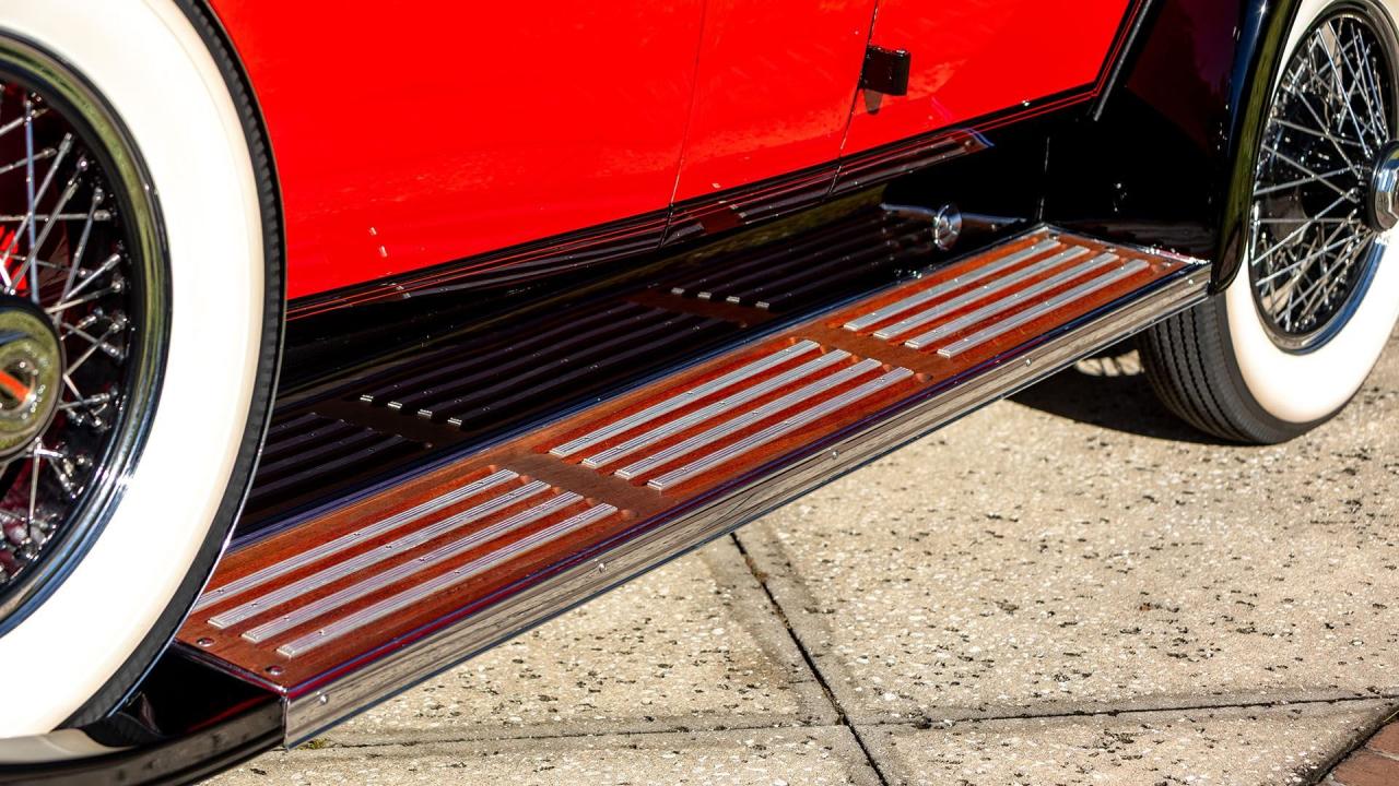 1929 Stearns-Knight J8-90 Seven-Passenger Touring