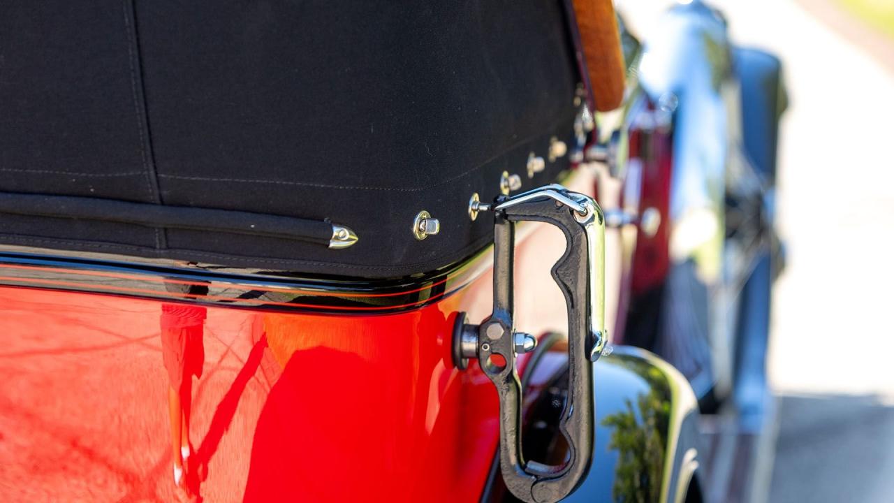 1929 Stearns-Knight J8-90 Seven-Passenger Touring