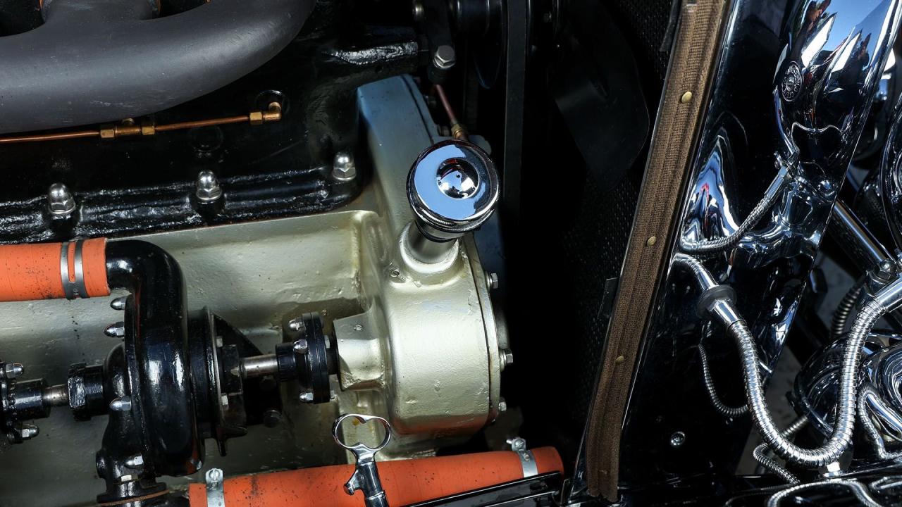 1929 Stearns-Knight J8-90 Seven-Passenger Touring