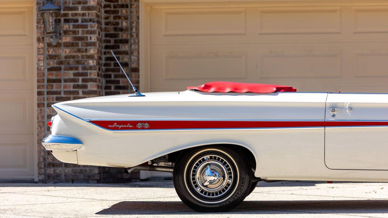 1961 Chevrolet Impala SS Convertible