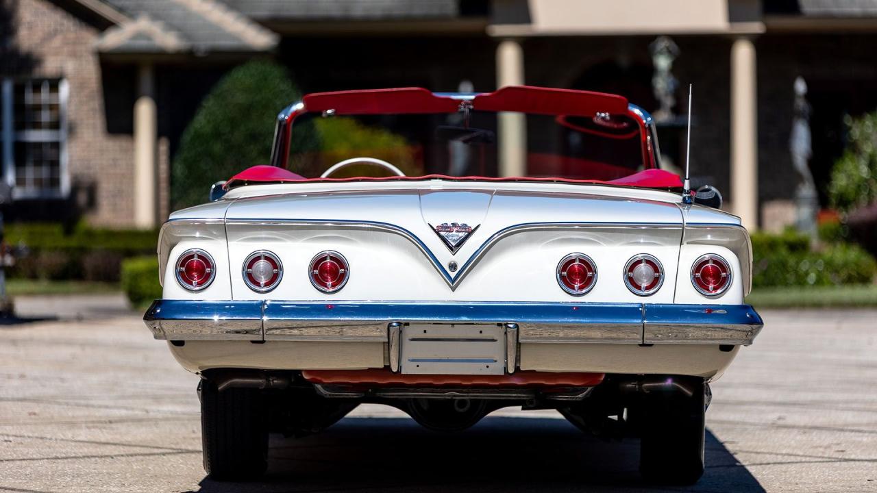 1961 Chevrolet Impala SS Convertible