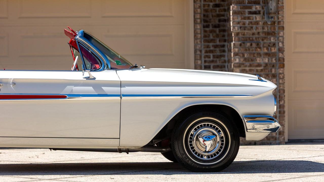 1961 Chevrolet Impala SS Convertible