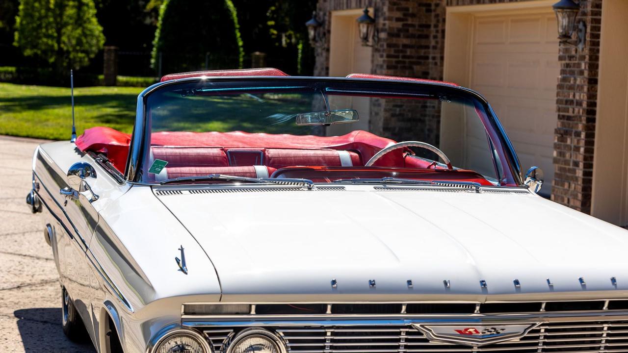 1961 Chevrolet Impala SS Convertible