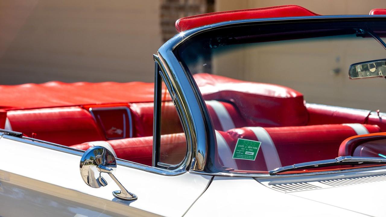 1961 Chevrolet Impala SS Convertible