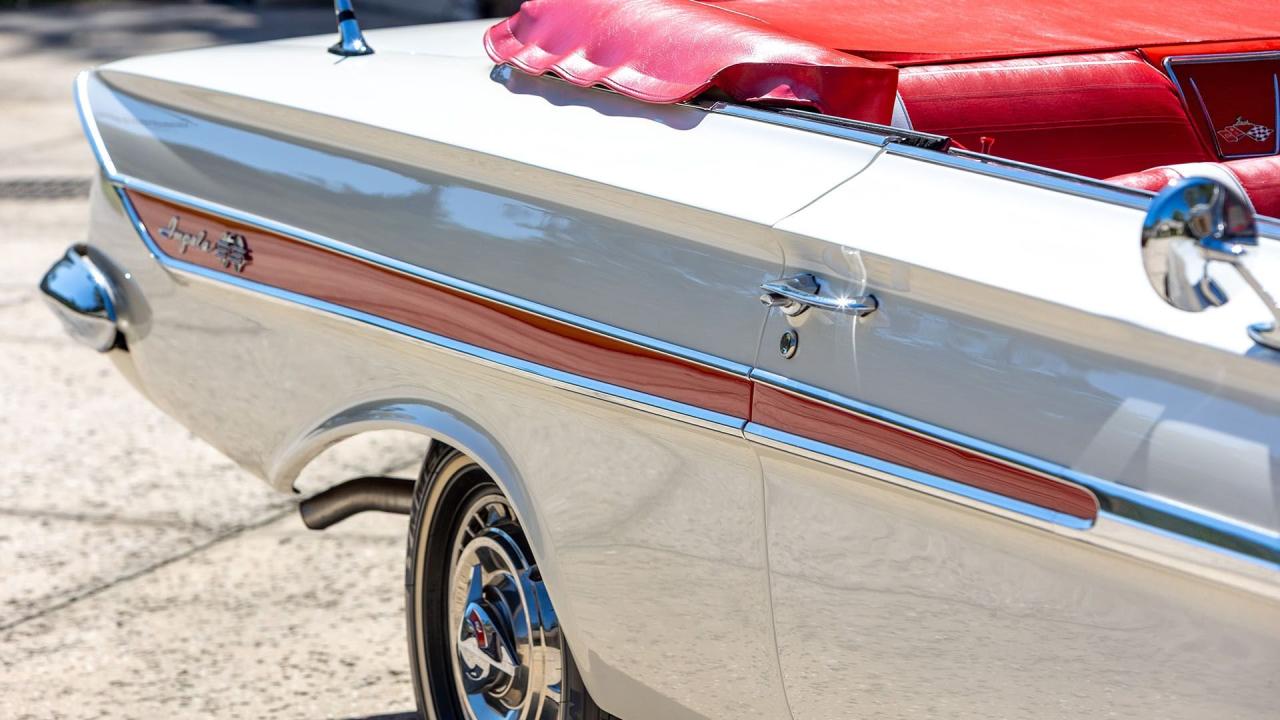 1961 Chevrolet Impala SS Convertible