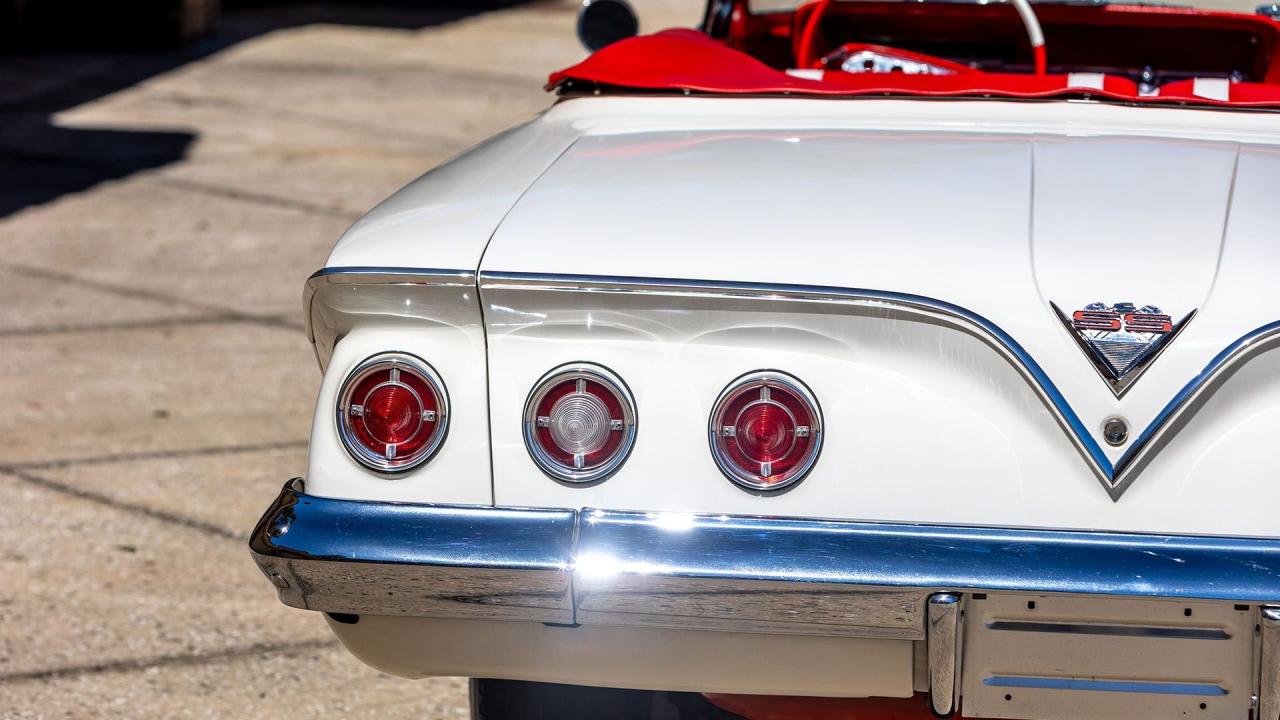 1961 Chevrolet Impala SS Convertible
